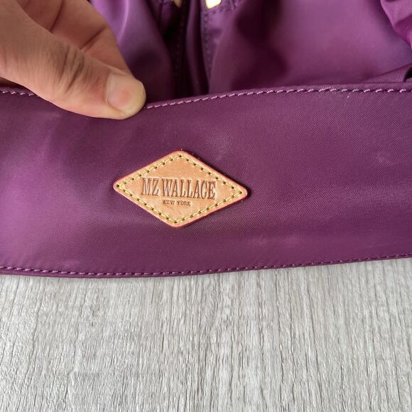 MZ Wallace Thompson Hobo bag in Elderberry nylon with Suede leather trim - Picture 4 of 9